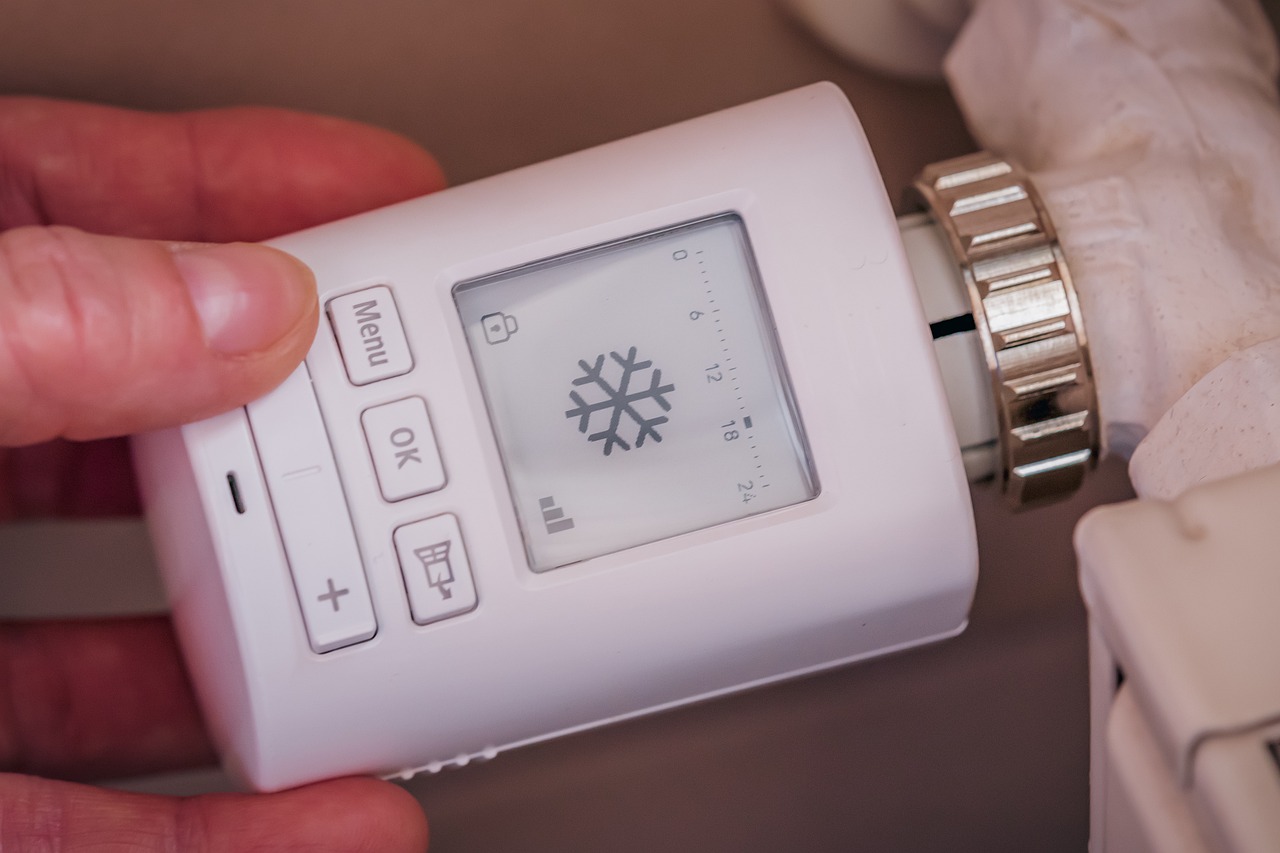 energy-saving-7437567_1280