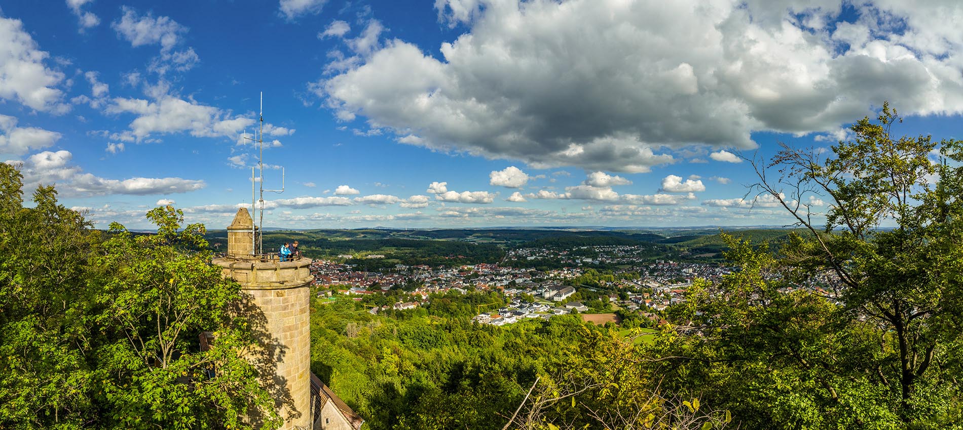 Bad-Driburg-Kaiser-Karls-Turm-Teutoburger-Wald-Tourismus-D-Ketz-073-CC-BY-SA_1900x850